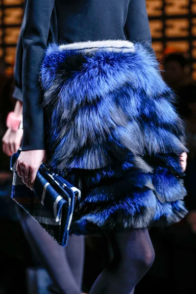 Look 93